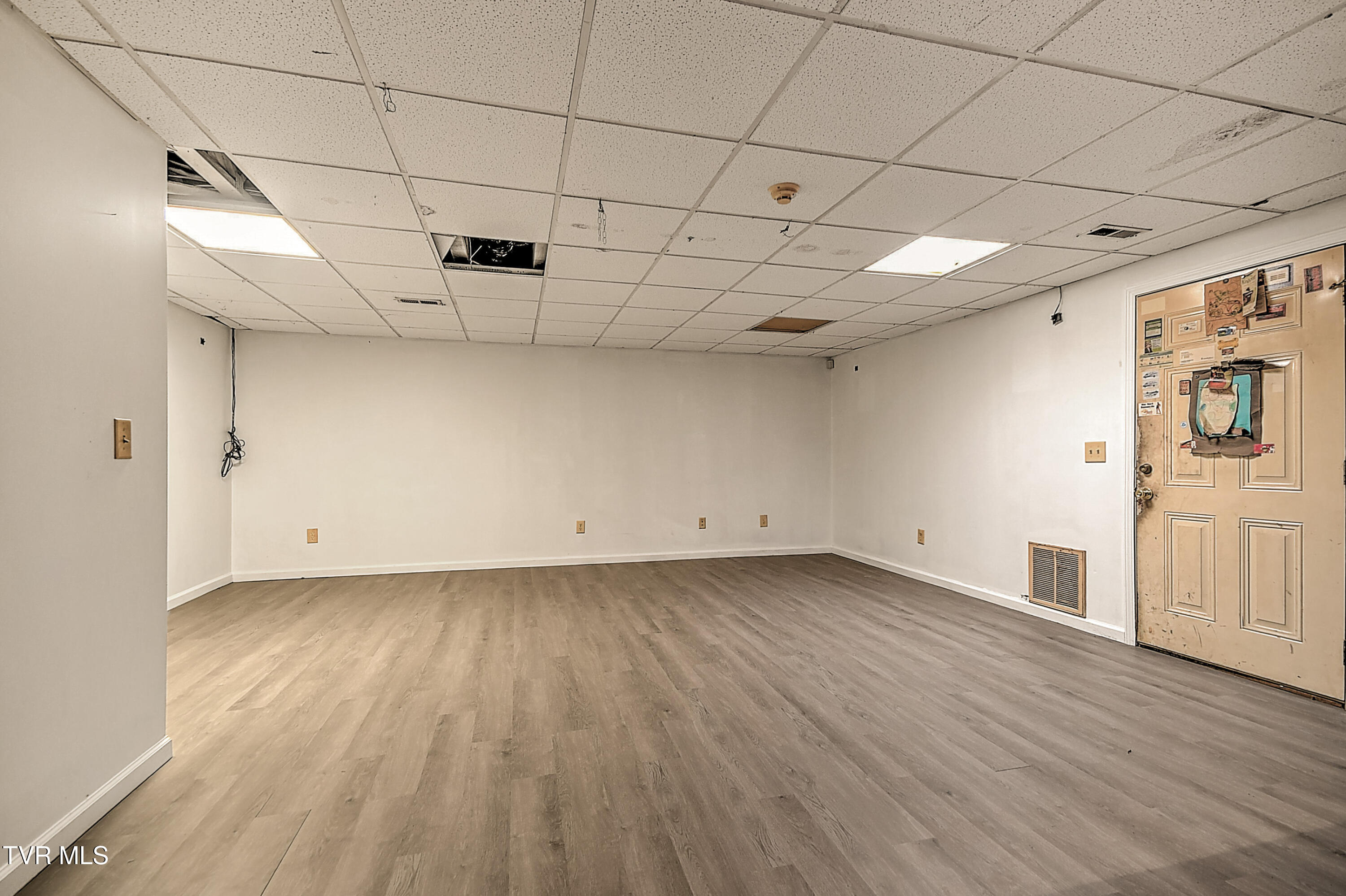 1711 Granby Road Kingsport, TN 37660 - Photo 23 of 30 1171 Granby AP-27