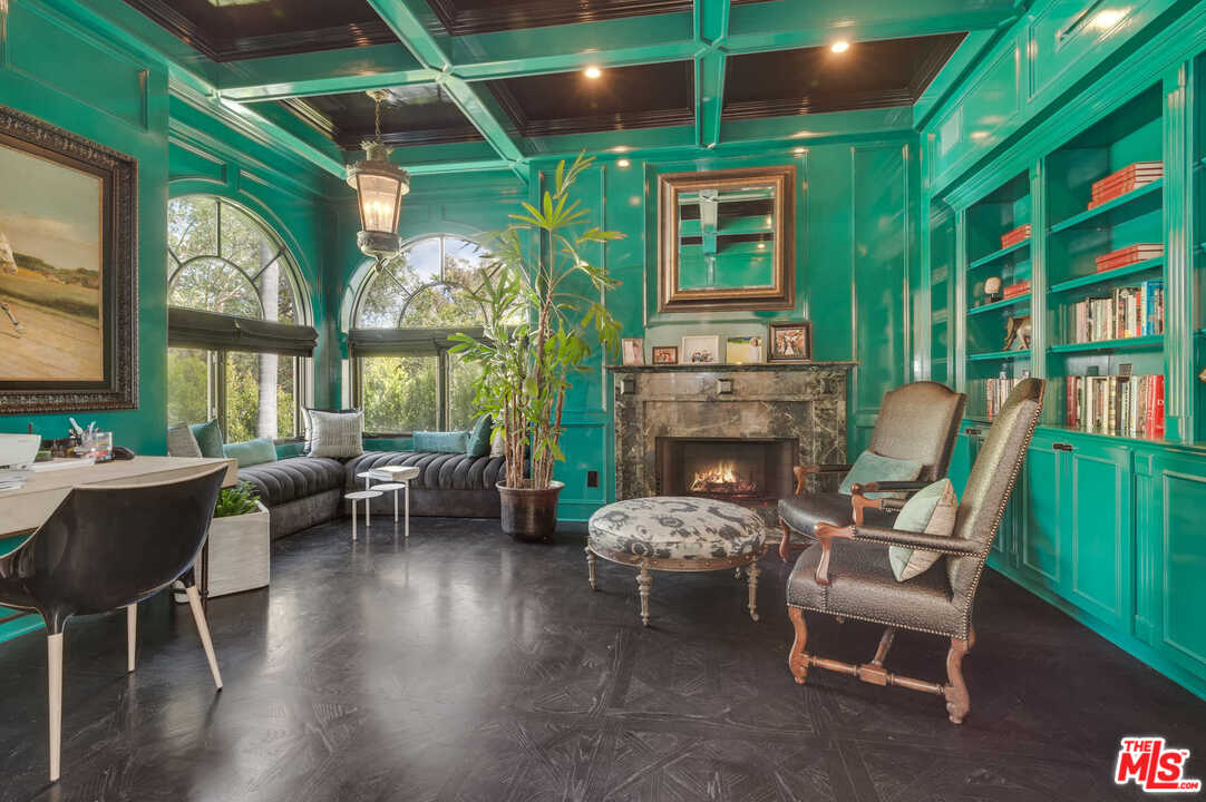 16300 Shadow Mountain Drive Pacific Palisades, CA 90272 - Photo 19 of 40