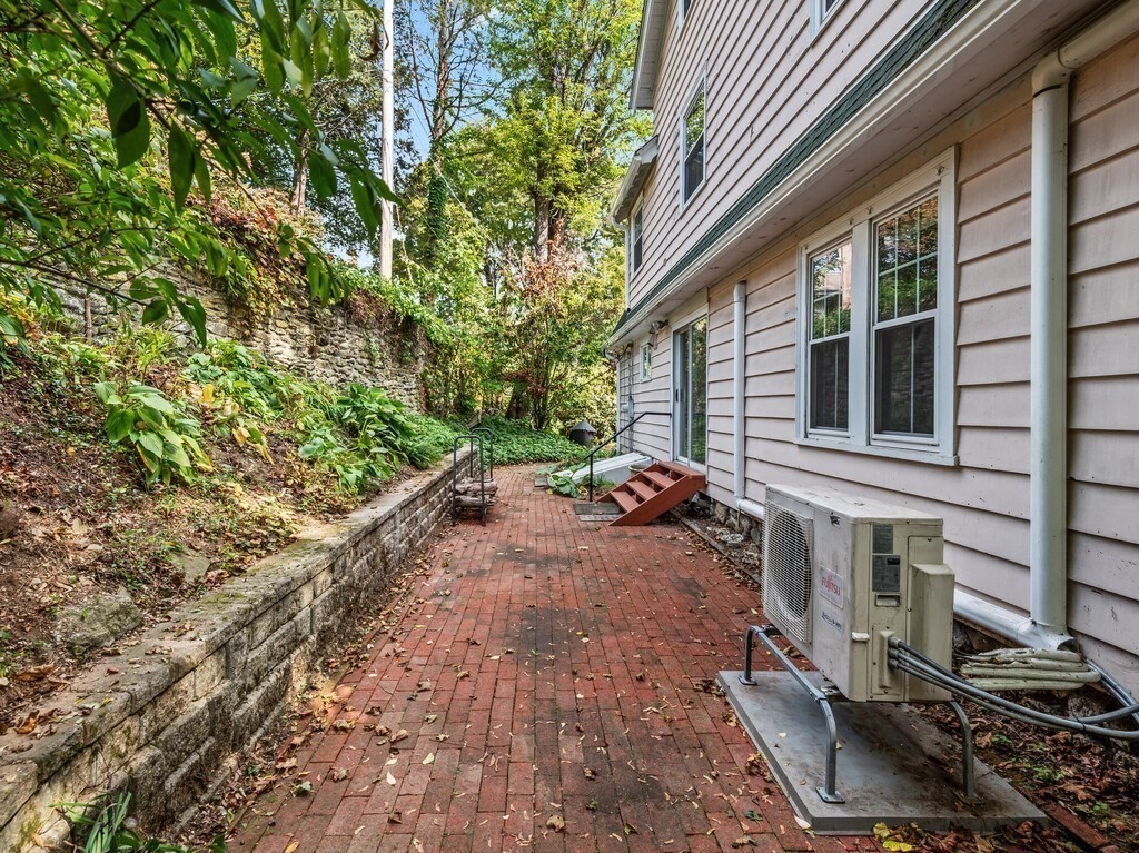 8 Montvale Road Worcester, MA 01609 - Photo 31 of 31