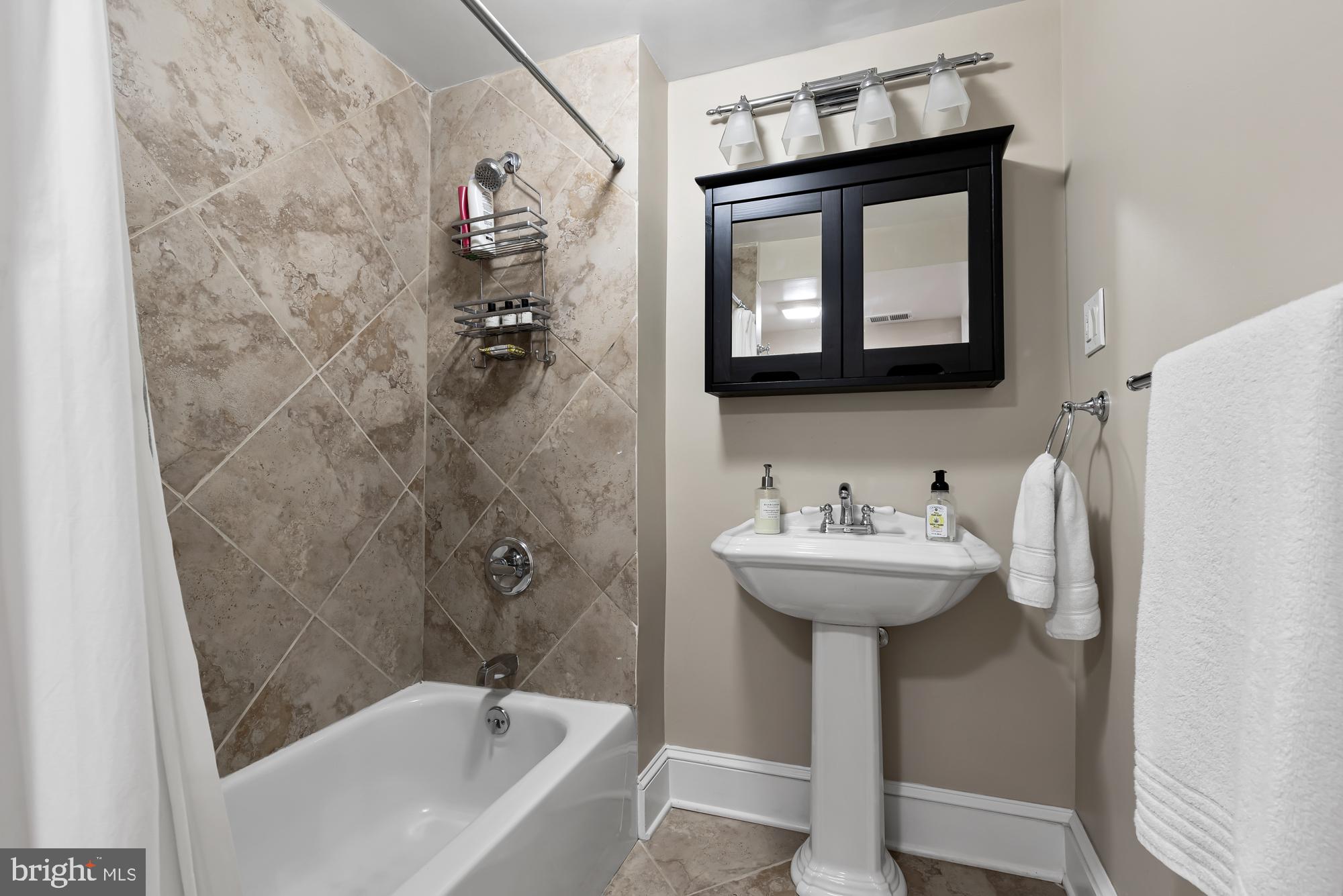 1104 D Street Southeast Washington, DC 20003 - Photo 38 of 42