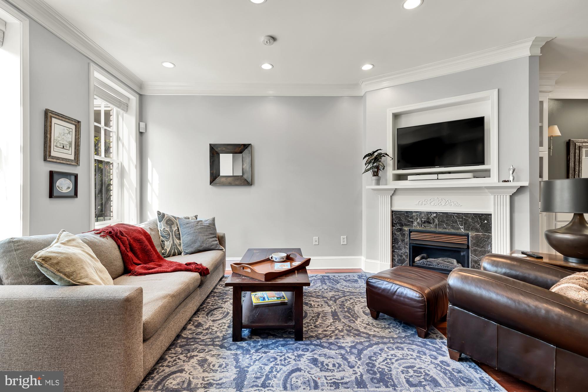 1104 D Street Southeast Washington, DC 20003 - Photo 5 of 42