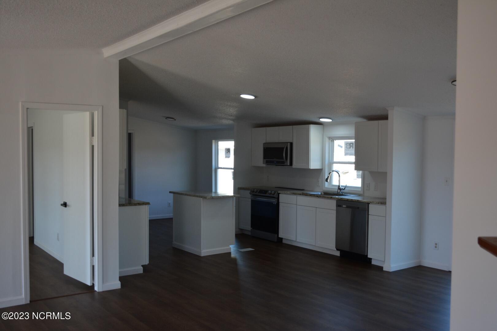 4709 Lobelia Road Vass, NC 28394 - Photo 6 of 30 Kitchen