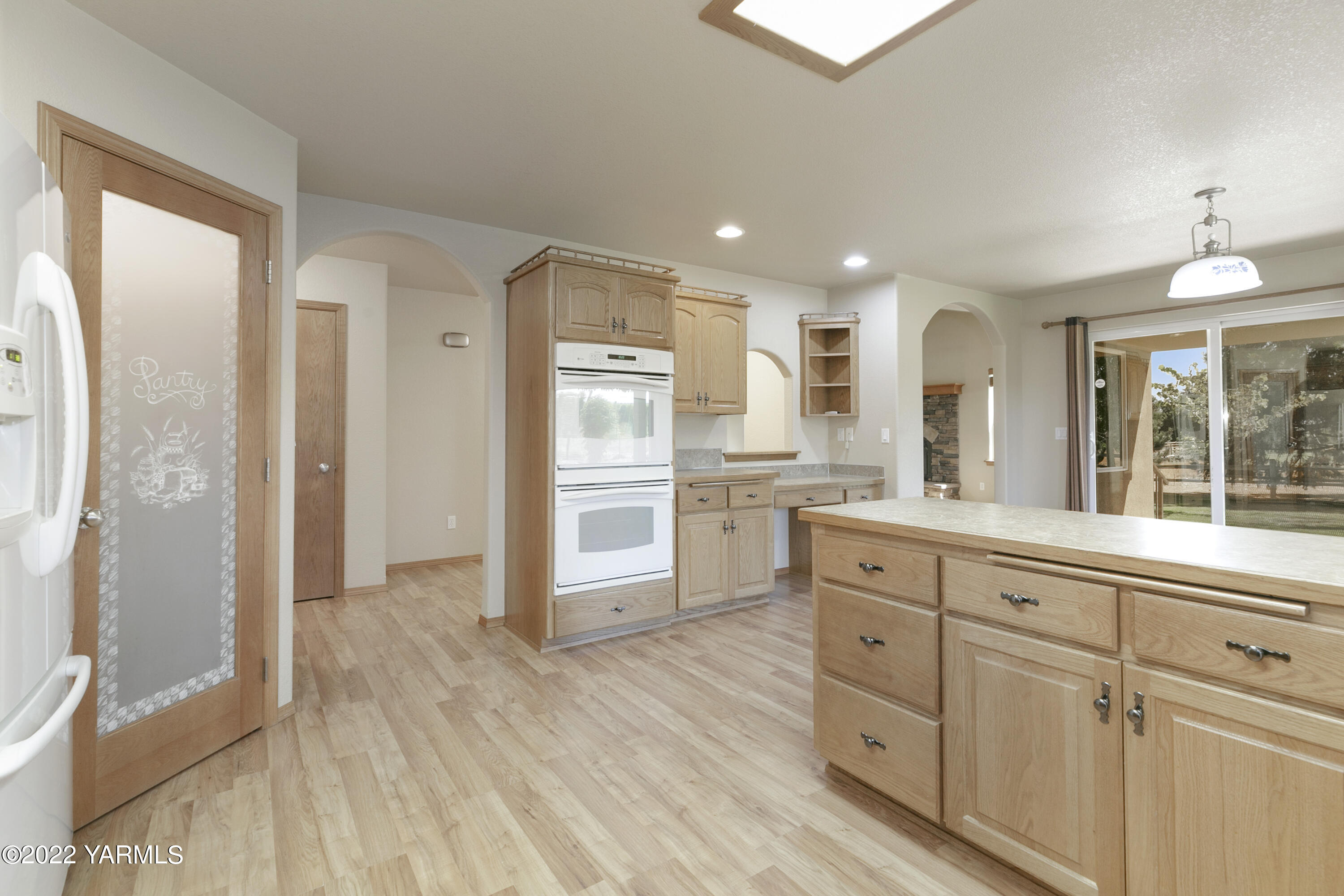 4430 Stover Road Sunnyside, WA 98944 - Photo 11 of 21 Kitchen 3