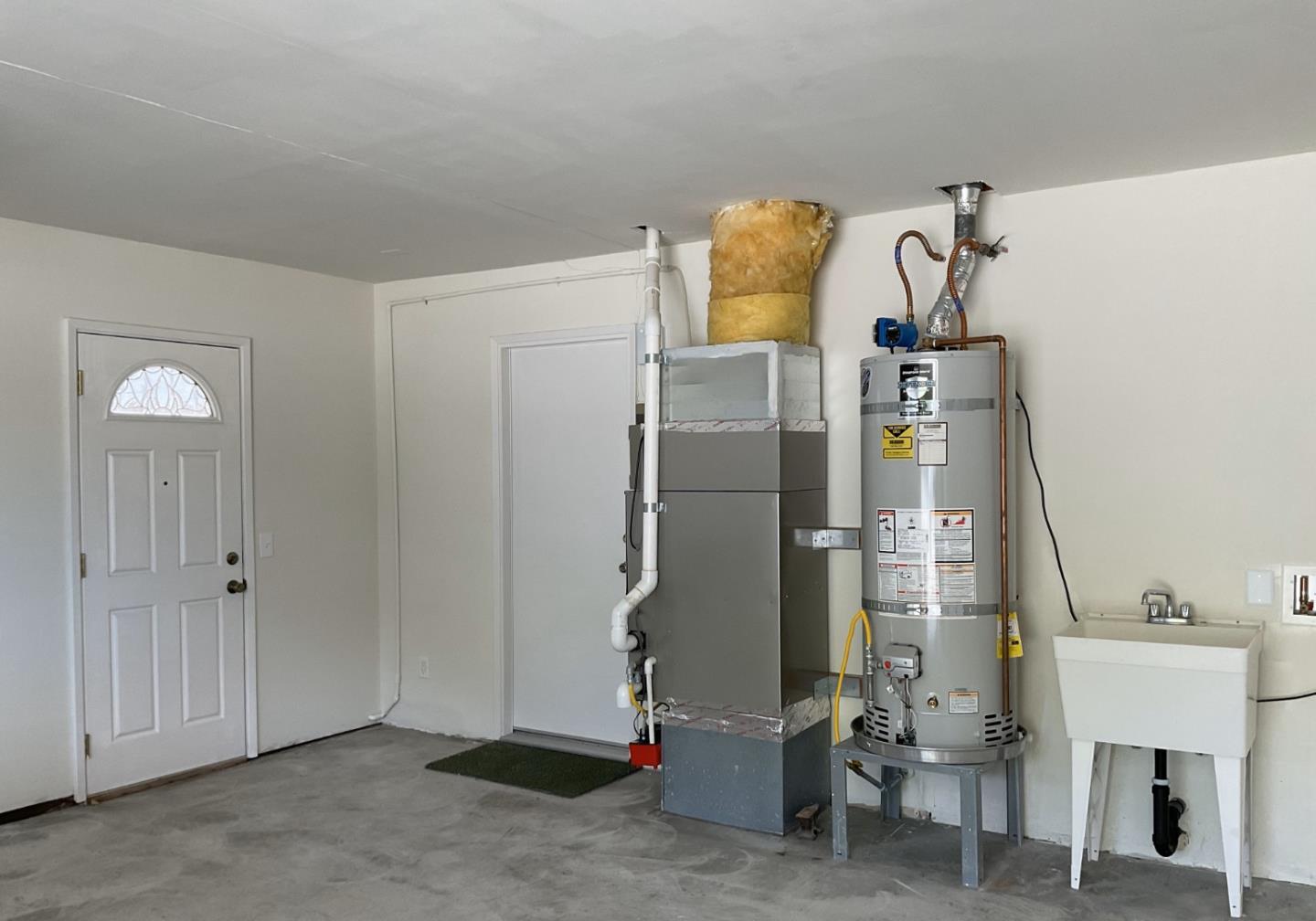 3057 Berney Drive Marina, CA 93933 - Photo 24 of 24 a view of a room with gym equipment