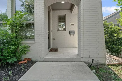 $1,295,000 | 2609 McCart Avenue, Fort Worth, TX 76110