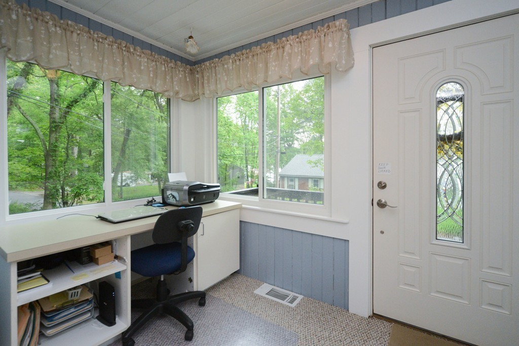 34 Oakhurst Road Hopkinton, MA 01748 - Photo 14 of 27 Gallery Image 14
