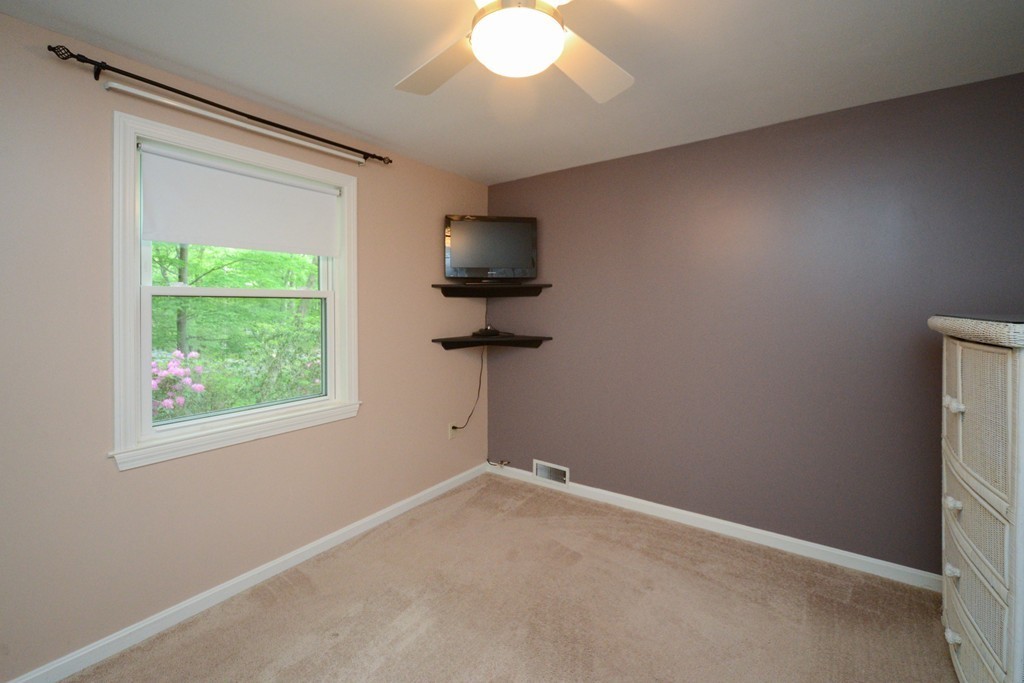 34 Oakhurst Road Hopkinton, MA 01748 - Photo 20 of 27 Gallery Image 20