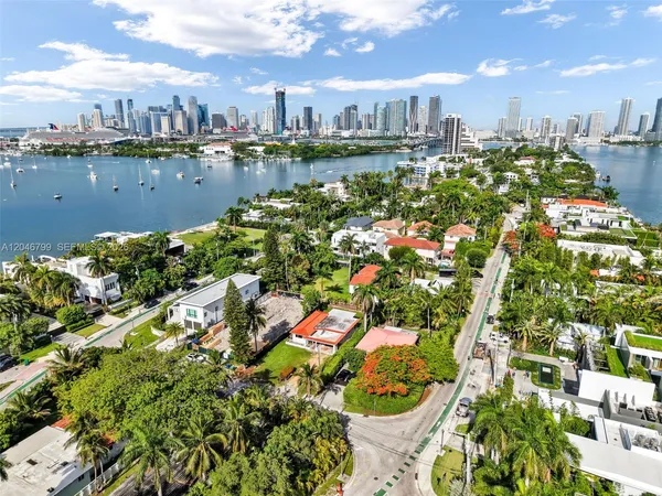 $8,000 | 1500 Northeast 13th Place, Miami, FL 33139