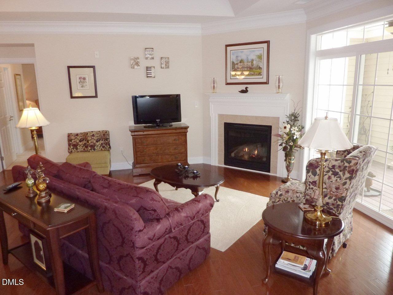 10400 Rosegate Court, Unit 302 Raleigh, NC 27617 - Photo 6 of 17