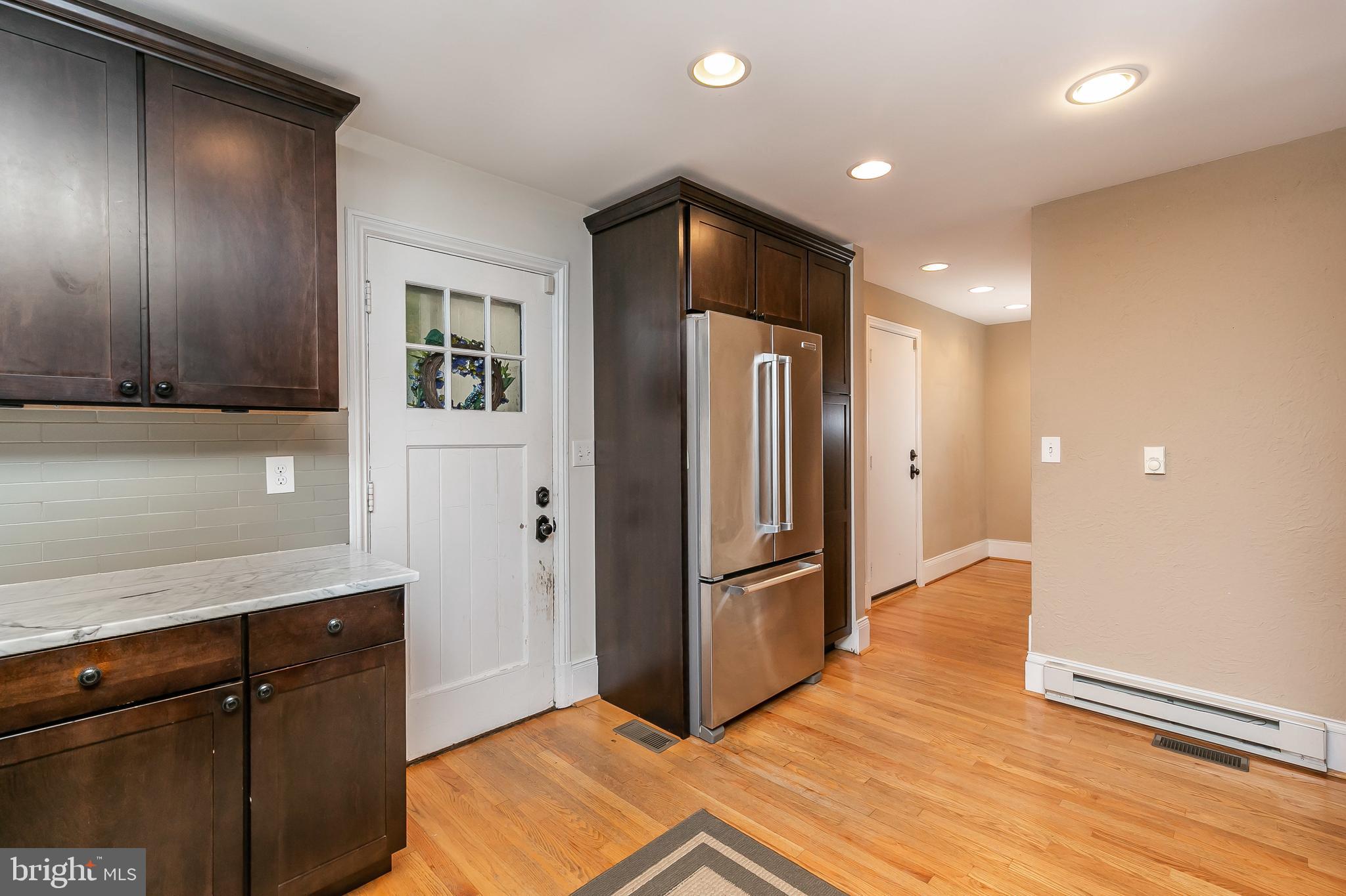 314 Taplow Road Baltimore, MD 21212 - Photo 11 of 47 Headed to backyard for easy entertaining