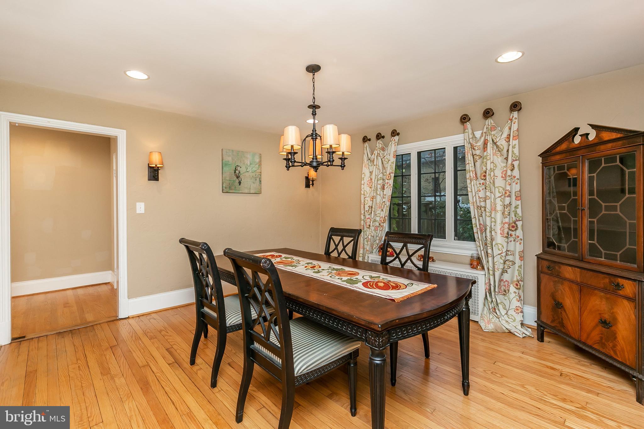 314 Taplow Road Baltimore, MD 21212 - Photo 13 of 47 Dining Room