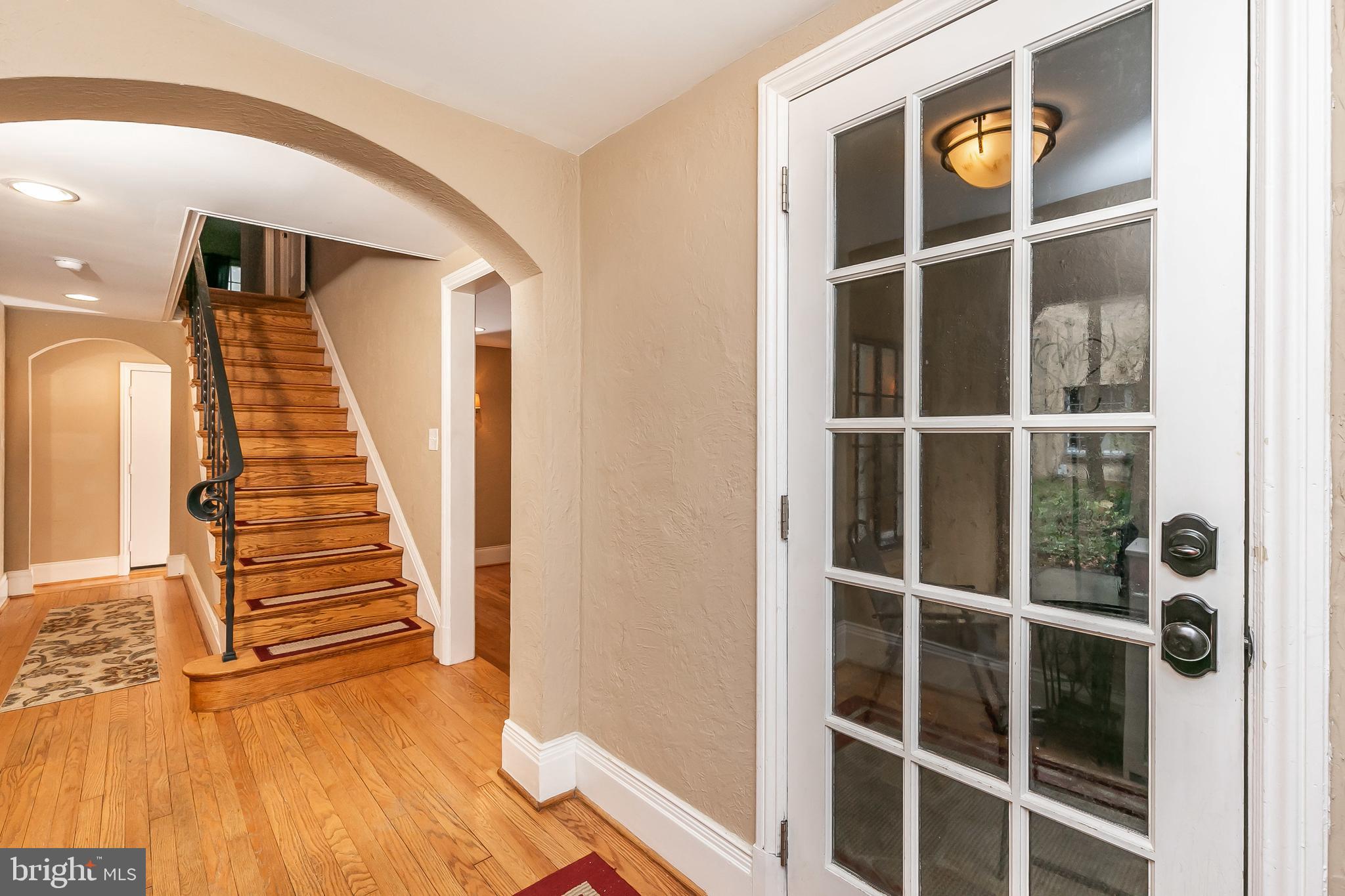 314 Taplow Road Baltimore, MD 21212 - Photo 3 of 47 Charming features throughout