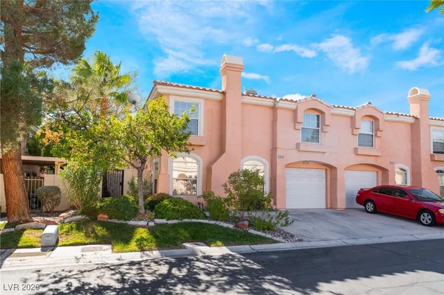 $1,750 | 8449 Majestic View Avenue, Las Vegas, NV 89129