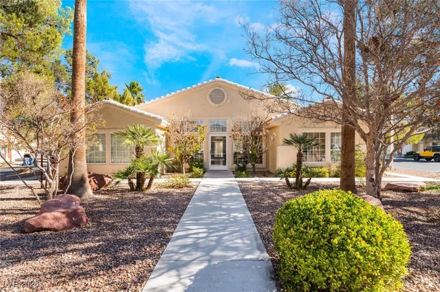 $1,750 | 8449 Majestic View Avenue, Las Vegas, NV 89129