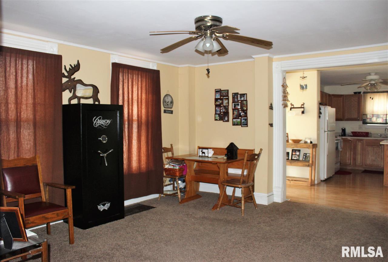 2913 North 2nd Street Clinton, IA 52732 - Photo 7 of 18 Gallery Image 7