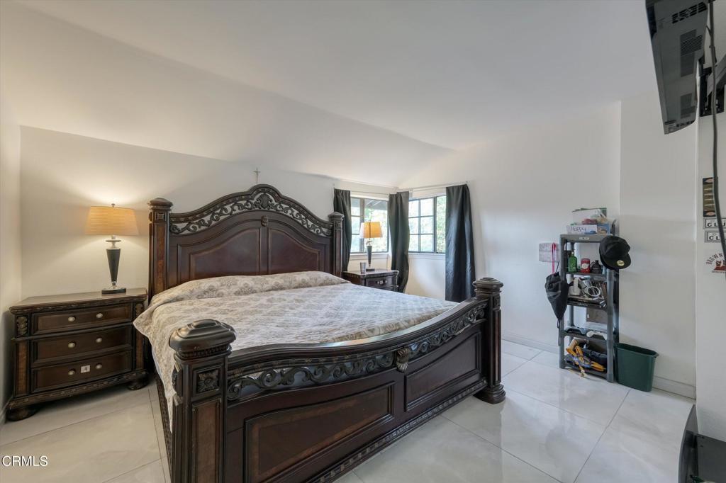 652 Stonebrook Street Simi Valley, CA 93065 - Photo 38 of 69 44-652 Stonebrook Street-44 - Copy