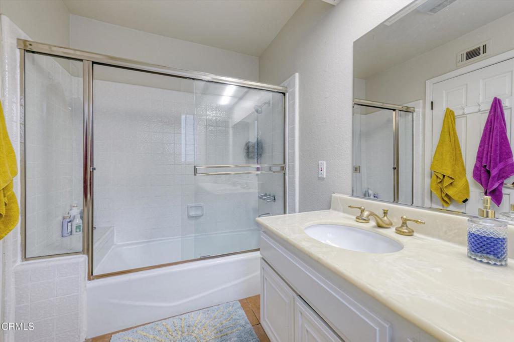 652 Stonebrook Street Simi Valley, CA 93065 - Photo 41 of 69 47-652 Stonebrook Street-47