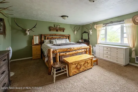 $585,000 | 716 Bench Road, Thayne, WY 83122