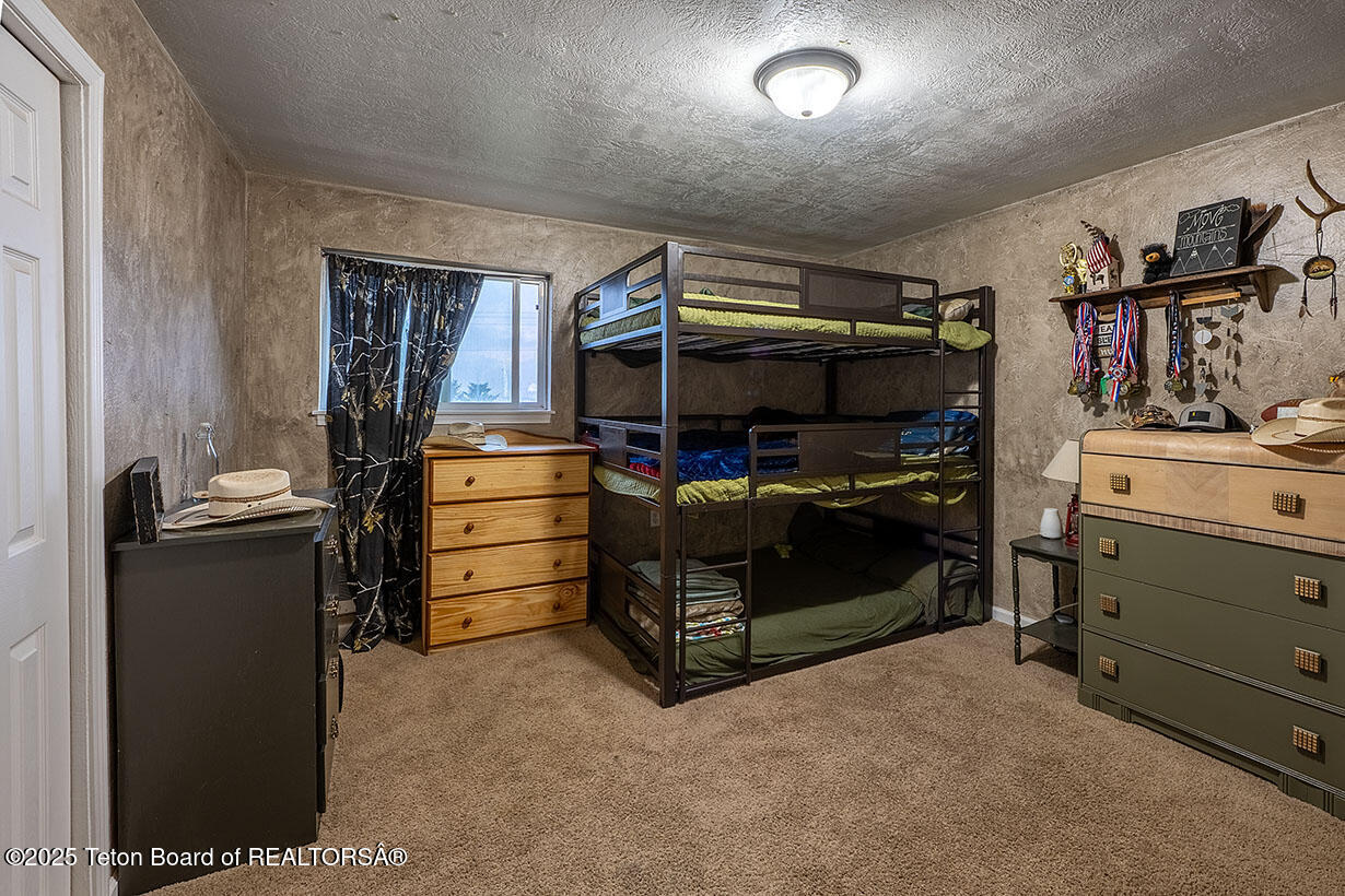 716 Bench Road Thayne, WY 83122 - Photo 17 of 31 Jenkins int 6601