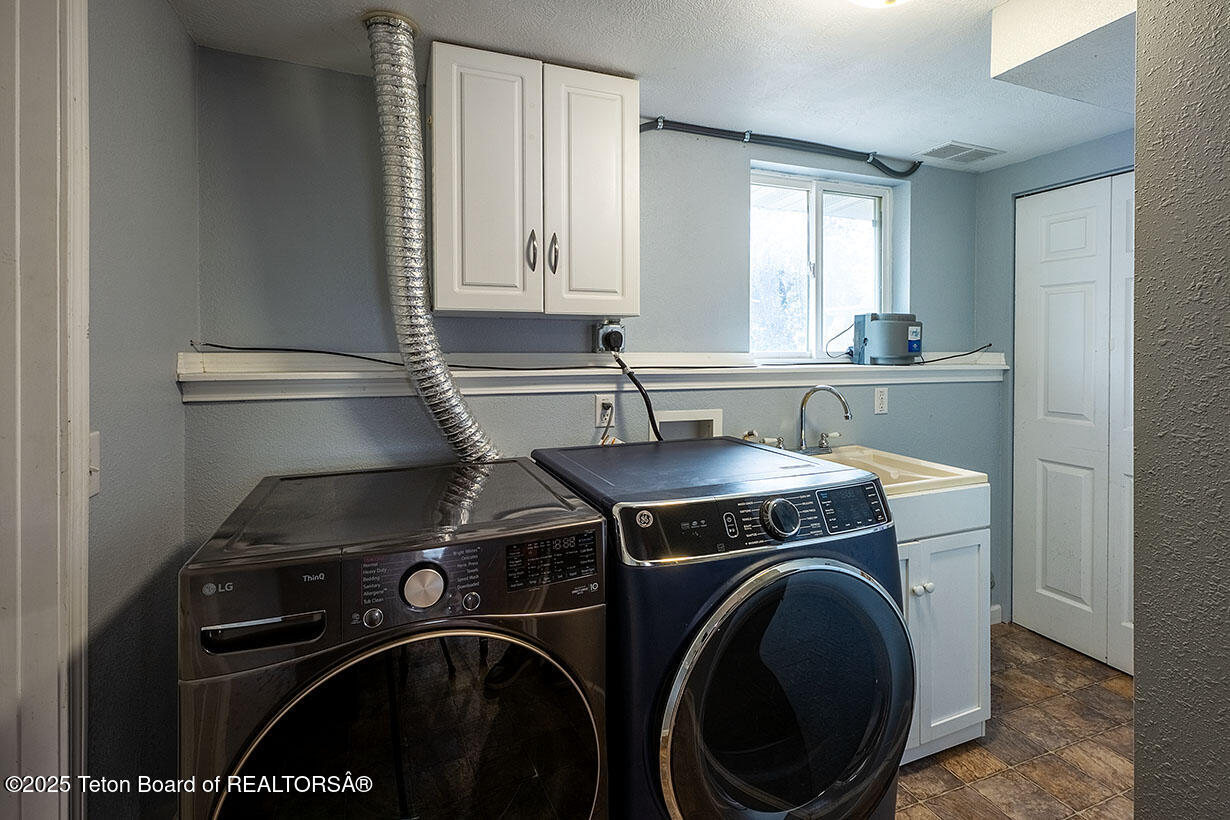 716 Bench Road Thayne, WY 83122 - Photo 22 of 31 Jenkins int 6636