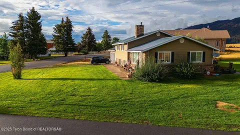 $585,000 | 716 Bench Road, Thayne, WY 83122