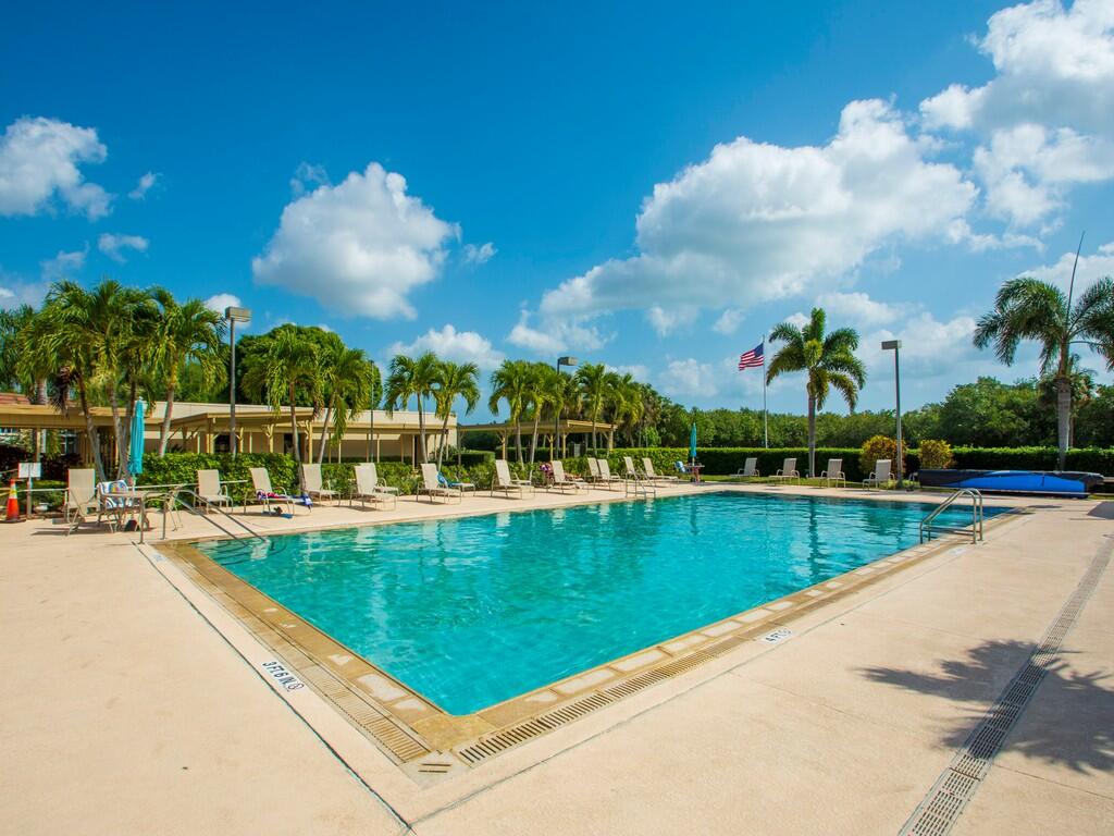 100 Spring Lake Drive, Unit 107 Vero Beach, FL 32962 - Photo 19 of 27 Image00046