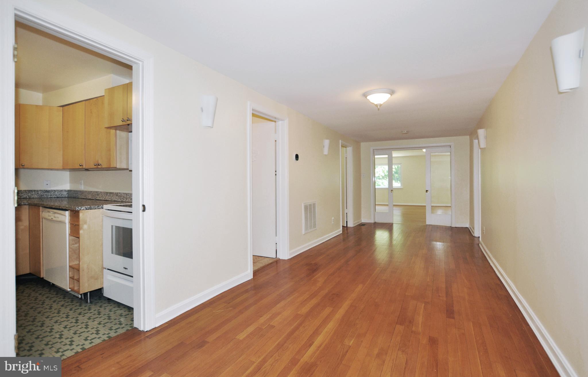 6221 Walhonding Road Bethesda, MD 20816 - Photo 12 of 33 A wide, pleasing Foyer
