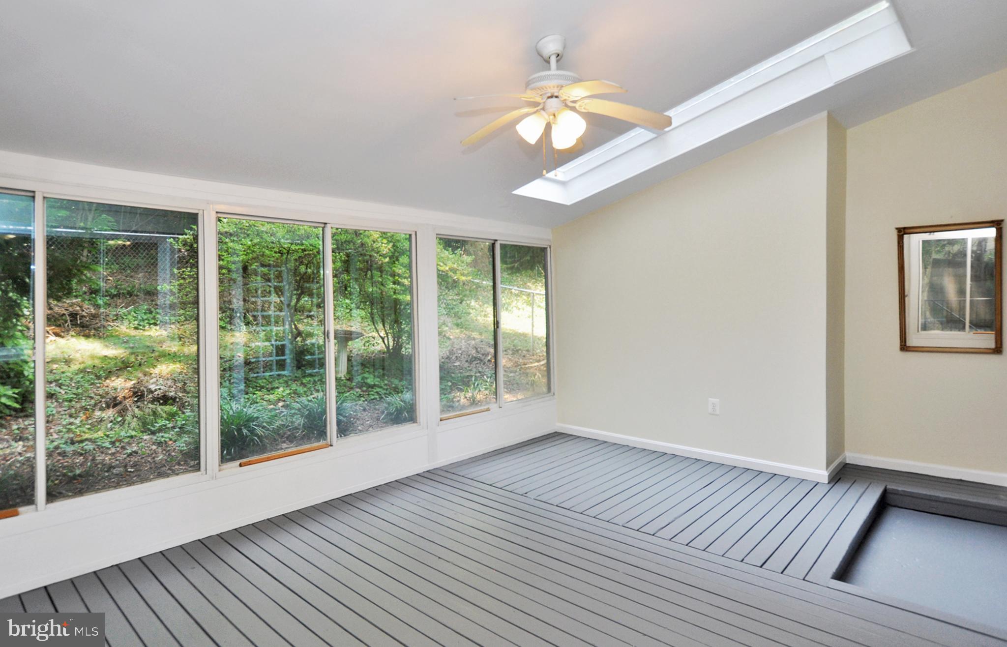 6221 Walhonding Road Bethesda, MD 20816 - Photo 19 of 33 Sunroom