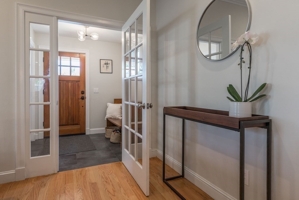 318 Trapelo Road, Unit 318 Belmont, MA 02478 - Photo 3 of 24 Gallery Image 3