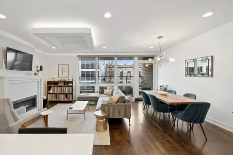 $749,500 | 2210 West Chicago Avenue, Unit 3E, Chicago, IL 60622