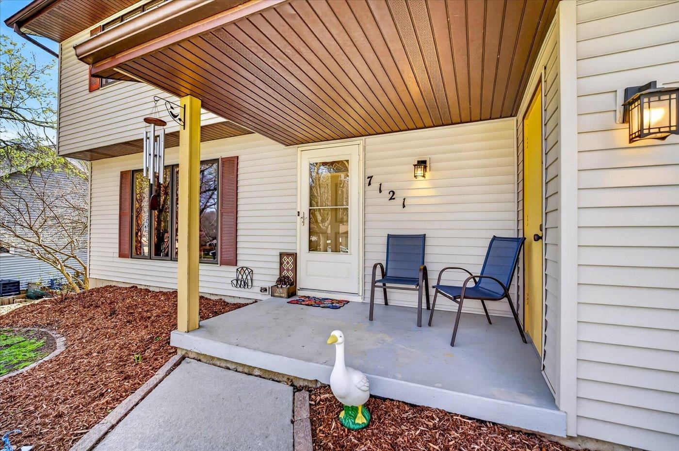 7121 Lindfield Road Madison, WI 53719 - Photo 2 of 51