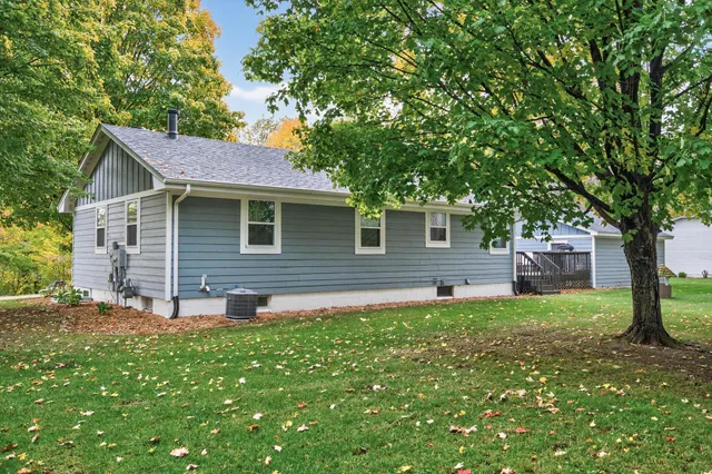 $400,000 | 6460 Elmwood Drive, Loretto, MN 55357