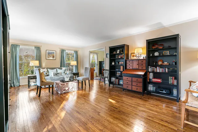 $944,900 | 2067 Butternut Lane, Northbrook, IL 60062