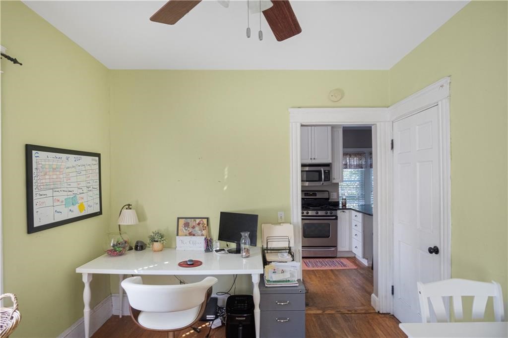 20 Ausdale Road Cranston, RI 02910 - Photo 8 of 27