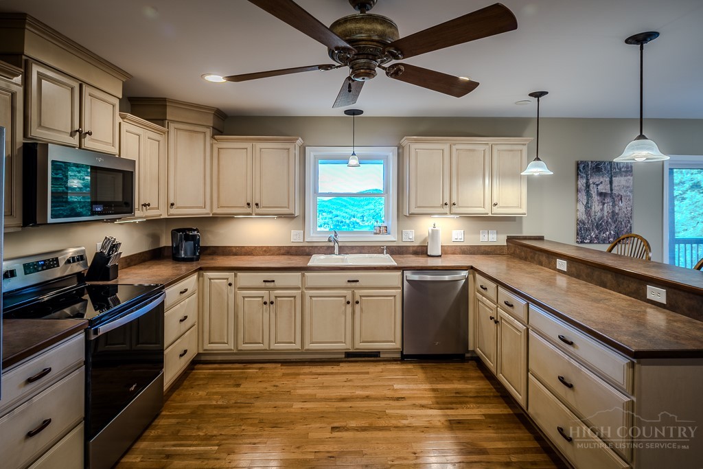 354 Brown Mountain Ridge Road Blowing Rock, NC 28605 - Photo 12 of 48