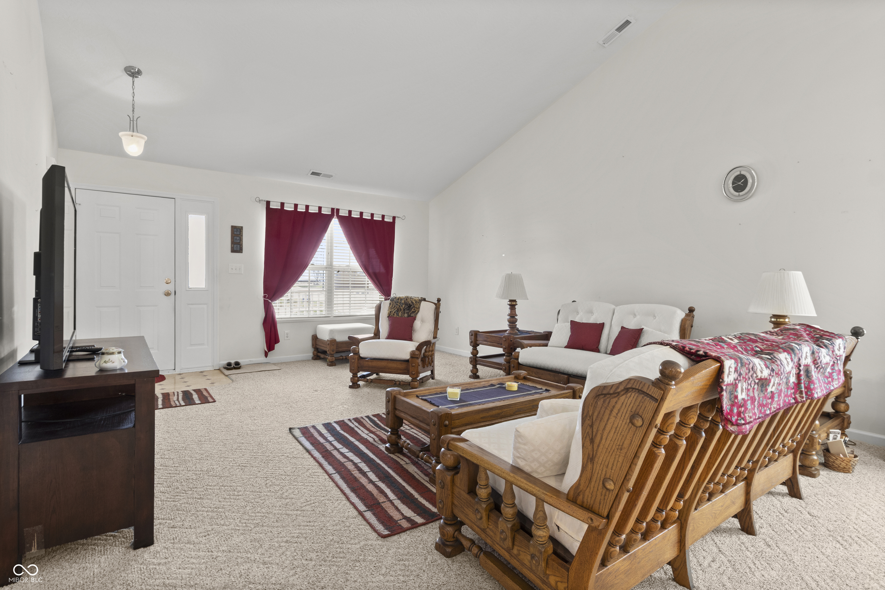 201 Blue Ribbon Court Rushville, IN 46173 - Photo 6 of 19