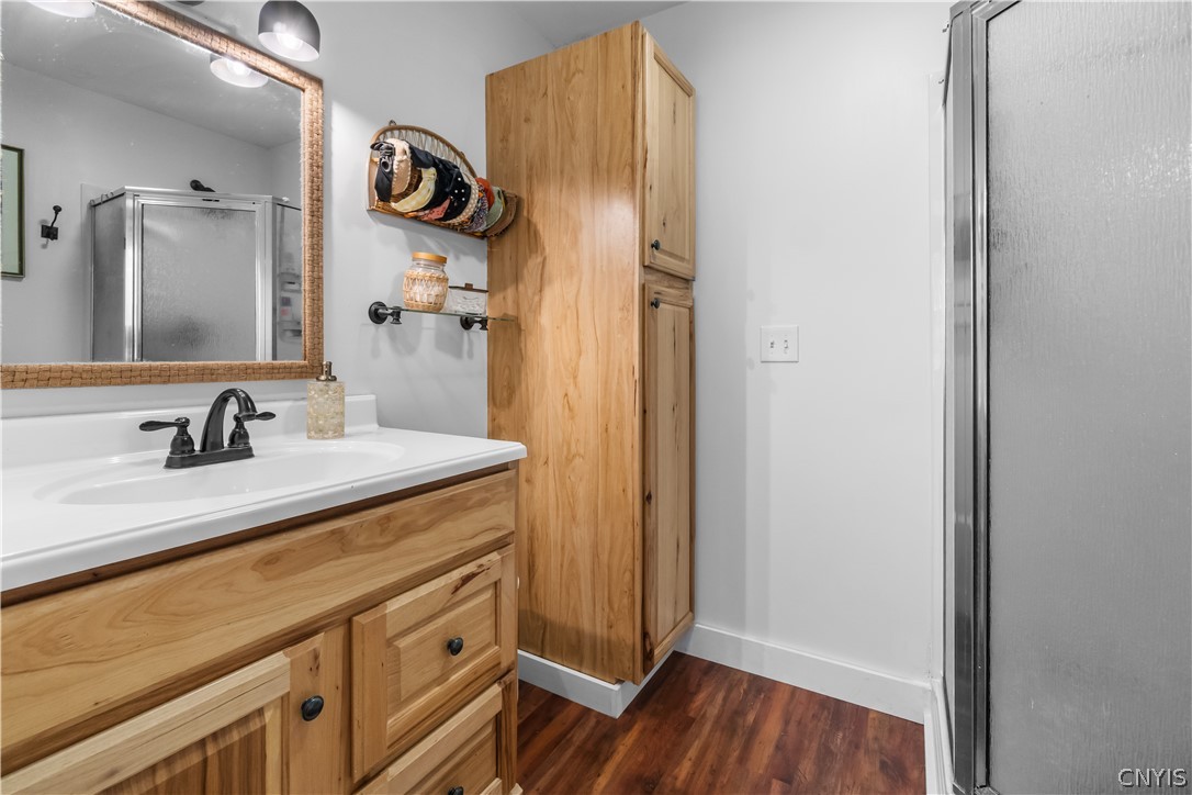 6177 Rock Cut Road De Witt, NY 13078 - Photo 17 of 36 Primary bathroom