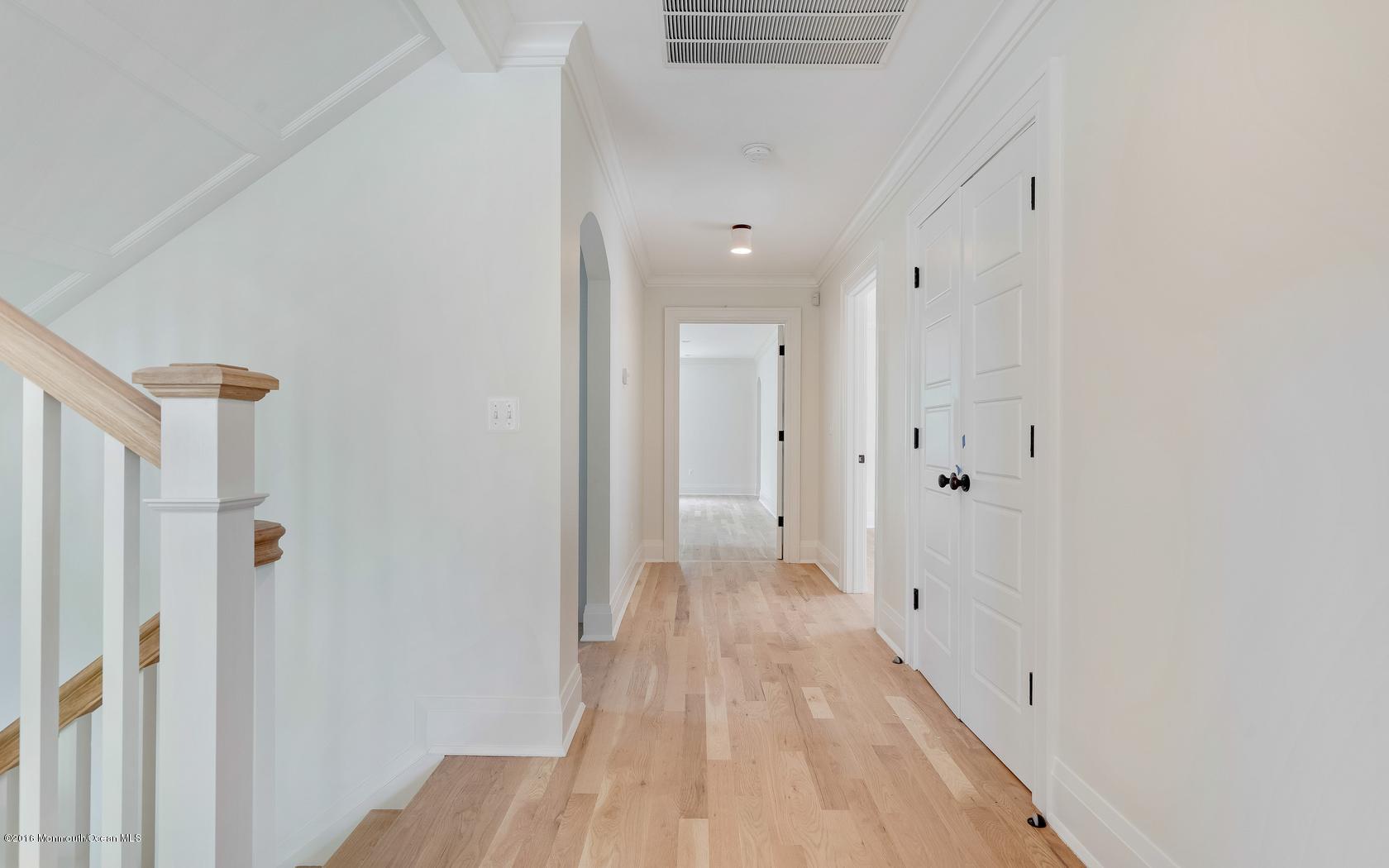 413 Washington Avenue Spring Lake, NJ 07762 - Photo 39 of 68 49-photo-web-1680x1050-84545