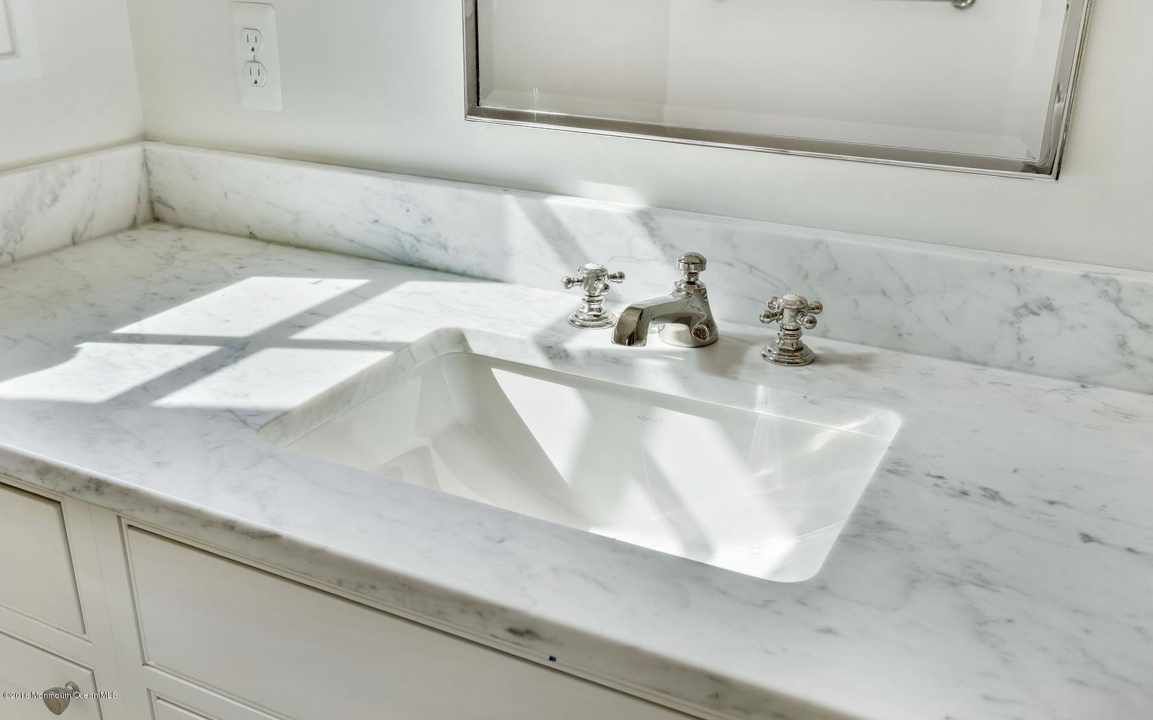 413 Washington Avenue Spring Lake, NJ 07762 - Photo 48 of 68 60-photo-web-1680x1050-100414