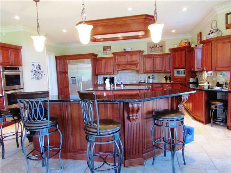 559 Achortown Road Beaver Falls, PA 15010 - Photo 10 of 23 Kitchen.