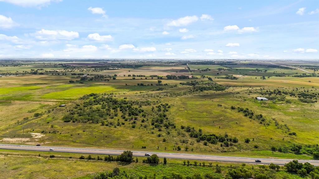 281 South Hamilton Tx 76531 Hamilton, TX 76531 - Photo 9 of 28 a view of an ocean