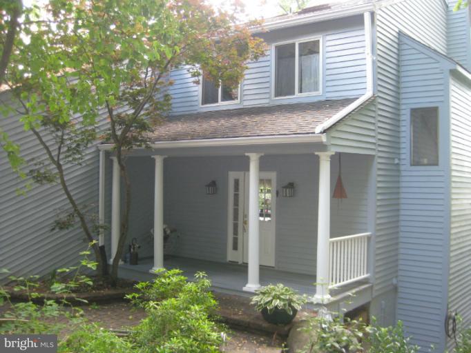 916 Old County Road Severna Park, MD 21146 - Photo 7 of 21 Exterior (Front)