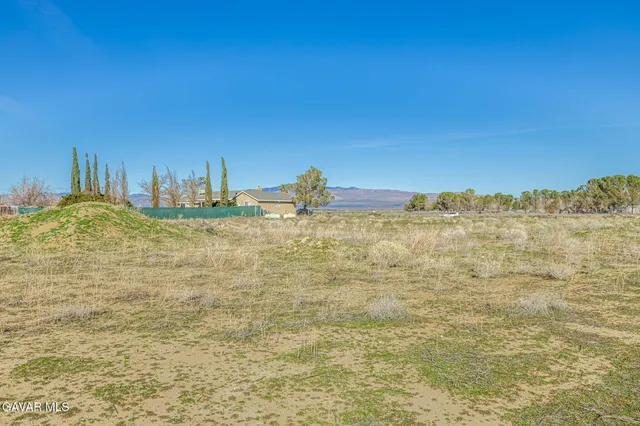 $499,000 | 7930 Elder Avenue, Rosamond, CA 93560