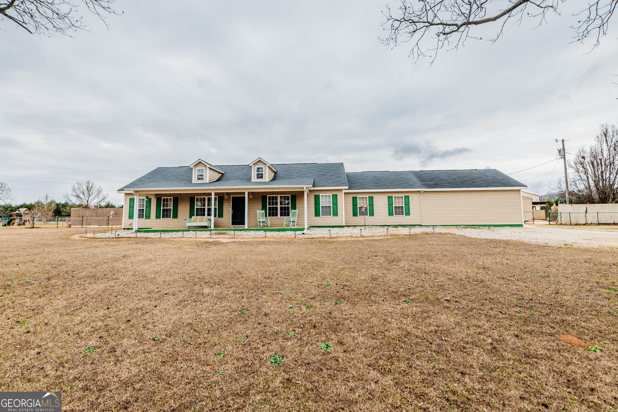 525 Hardison Church Road Byron, GA 31008 - Photo 2 of 32 a view of houses with yard