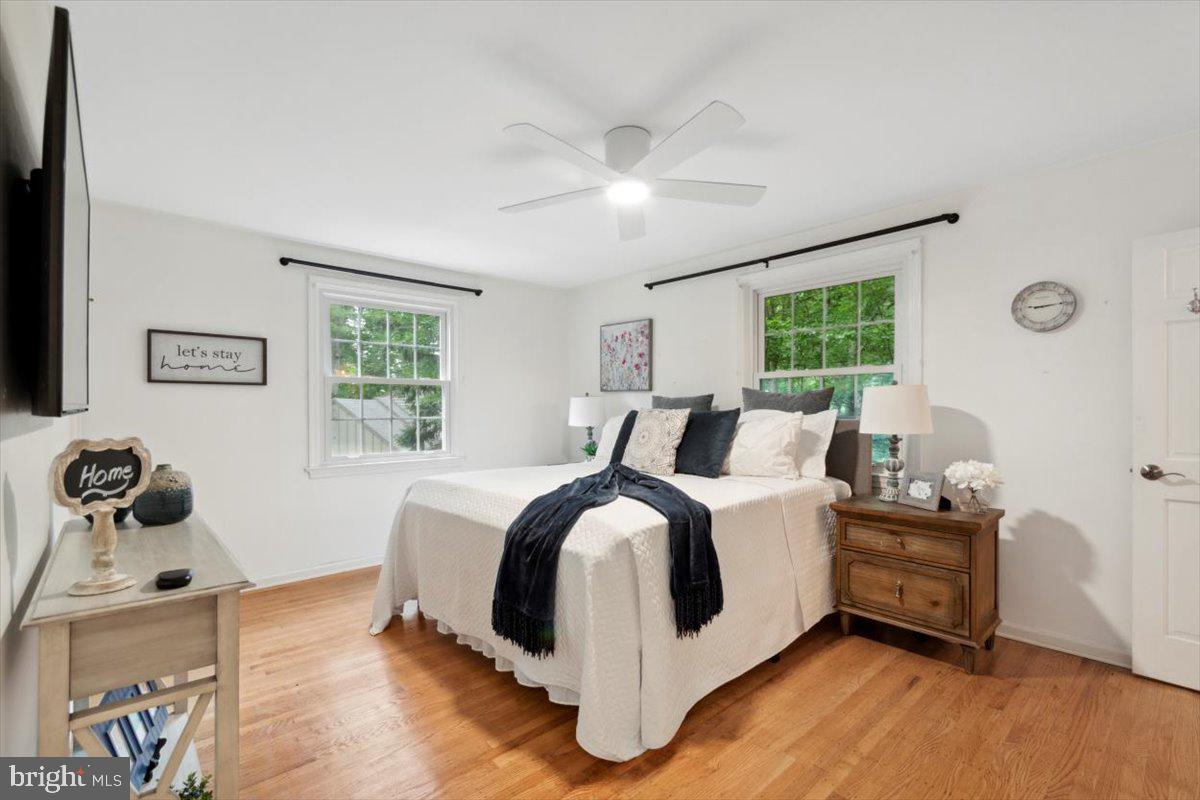 13 Weirwood Road Wayne, PA 19087 - Photo 20 of 59 Primary Bedroom