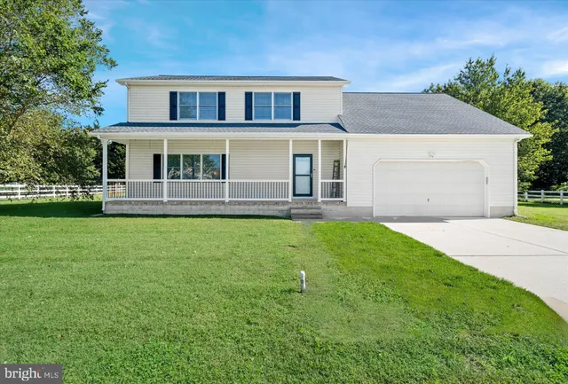 $399,900 | 294 Fieldcrest Drive, Dover, DE 19904