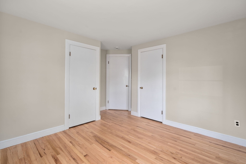 10 Roberta Road Sharon, MA 02067 - Photo 17 of 25