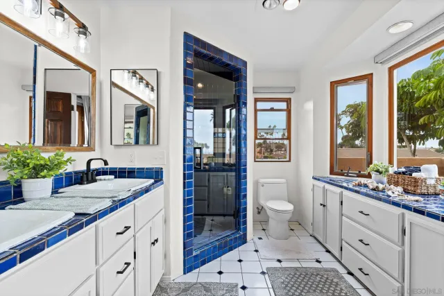 $2,395,000 | 4377 Newport Avenue, San Diego, CA 92107