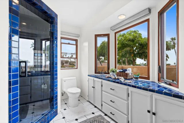 $2,395,000 | 4377 Newport Avenue, San Diego, CA 92107