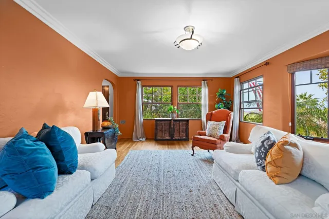 $2,395,000 | 4377 Newport Avenue, San Diego, CA 92107